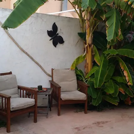 Casas Tematicas Junto Al Mar *