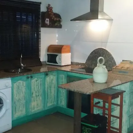Casas Tematicas Junto Al Mar